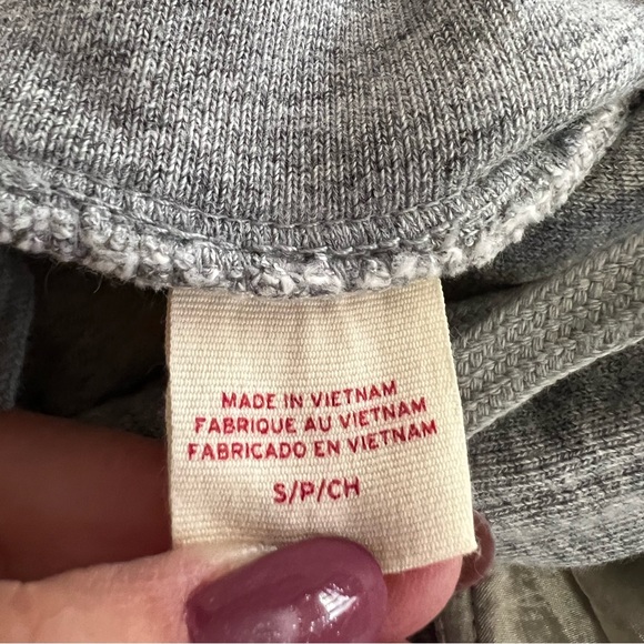 Levi’s Graphic Color Block Hoodie Pullover Sweater - Picture 14 of 16